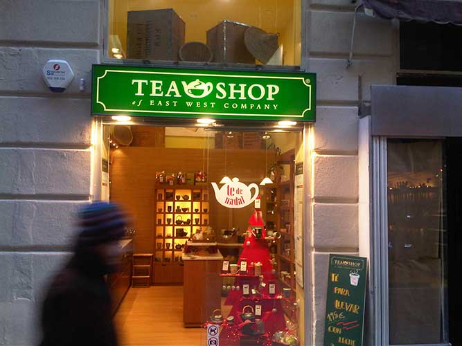 RR2010-Tea-Shop-